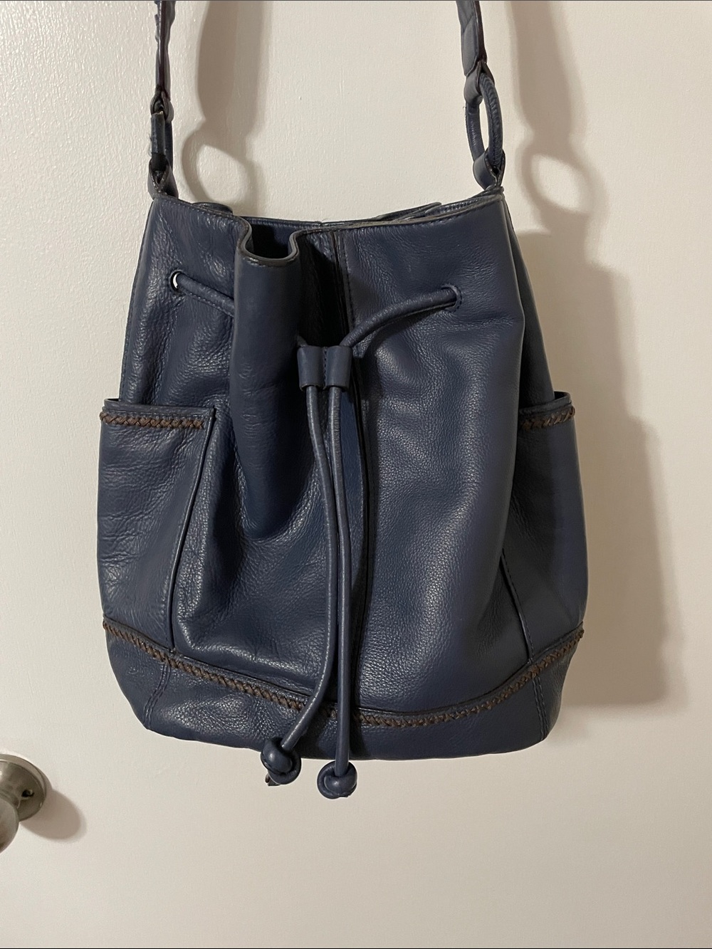 Banana Republic Blue Leather Drawstring Bucket Shoulder Bag *Selling as is